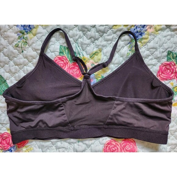 Athletic Works Women's Black Pullover Sports Bra Size XL (16-18) Mesh Back - Picture 2 of 5